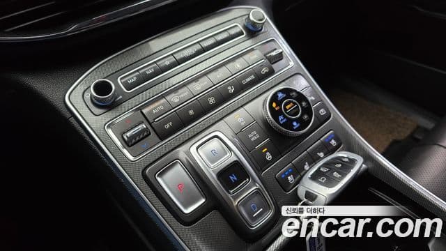 Hyundai The / новый New Santa Fe Prestige, 2022 9