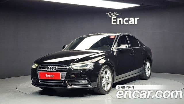 Audi New A4 B8, 2015 1