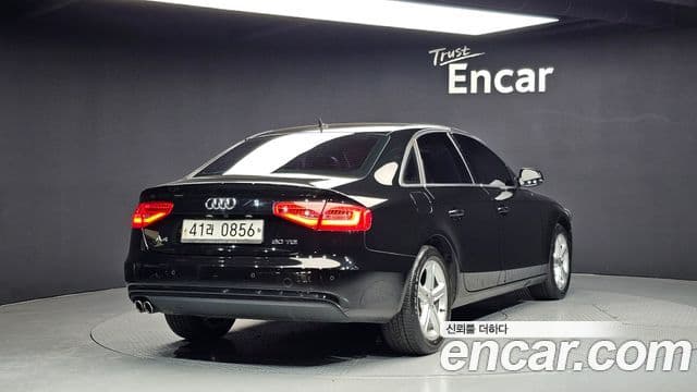 Audi New A4 B8, 2015 2