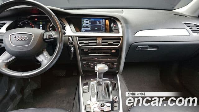 Audi New A4 B8, 2015 14