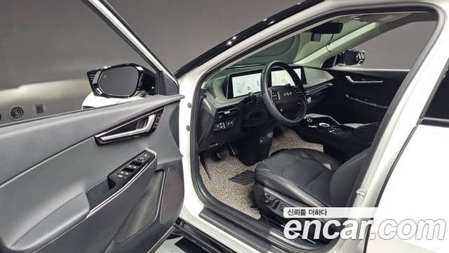 Kia EV6 Earth, 2023 12