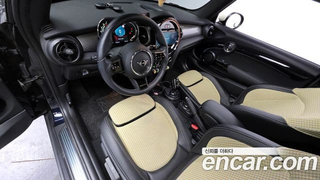 Mini Cooper 3세대, 2023 7