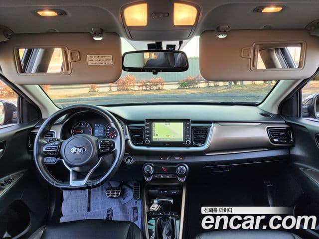 Kia Stonic Prestige, 2018 все фото