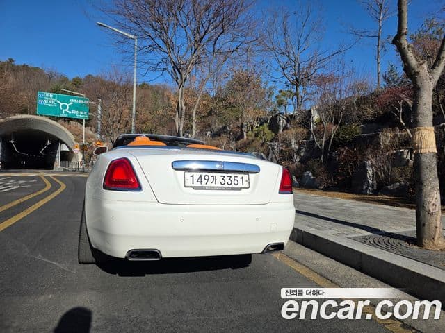 Rolls-Royce 던, 2019 все фото