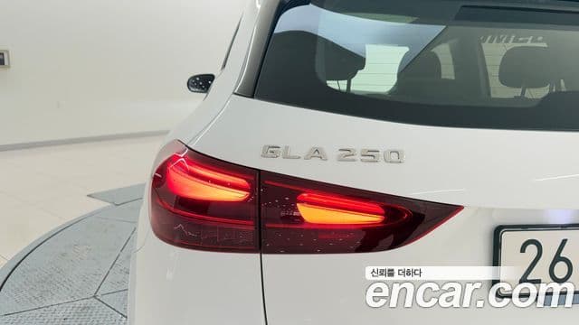 Mercedes-Benz GLA-класс H247 GLA250 4MATIC, 2025 11