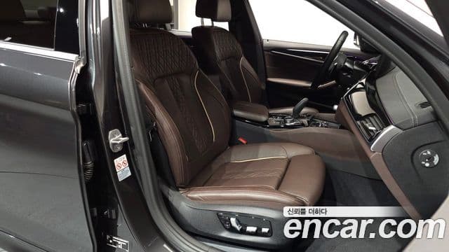 BMW 5시리즈 (G30) 530i M Sport, 2022 10
