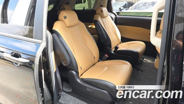 Kia Carnival 4세대 Prestige, 2021 11