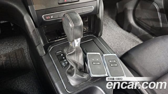 Renault Korea(Samsung) SM6 2.0 LPe SE (таксомоторный тип), 2019 9