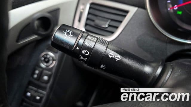 Hyundai Avante MD Premier, 2012 16