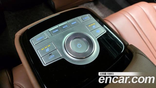 Genesis G80 (RG3) бензин 2.5 турбо 2WD, 2022 17