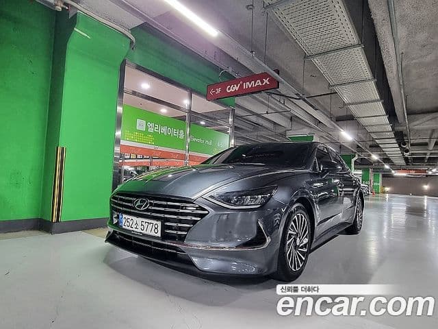 Hyundai Sonata гибрид (DN8) Family, 2021 1