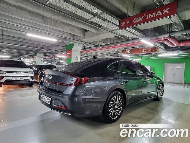 Hyundai Sonata гибрид (DN8) Family, 2021 4