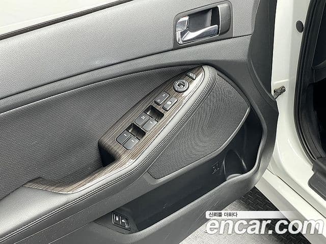 Kia The / новый New K5 Prestige, 2014 18