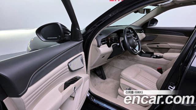 Maserati Grecale 2.0 AWD GT, 2023 11