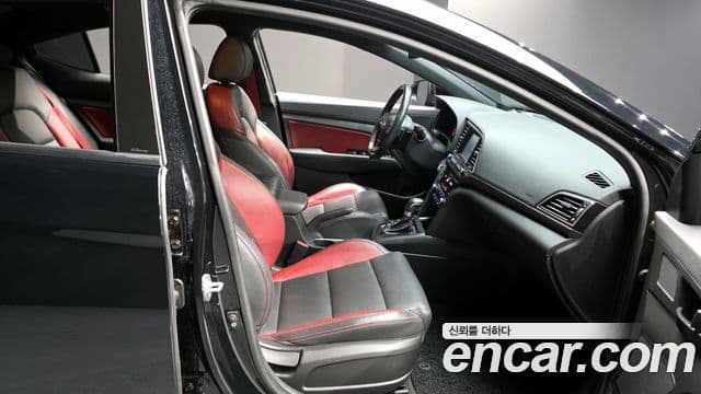 Hyundai Avante AD 1.6 турбо Sport, 2017 10