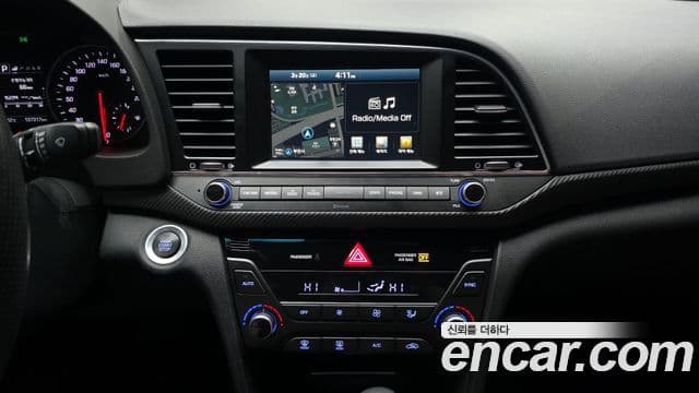 Hyundai Avante AD 1.6 турбо Sport, 2017 14