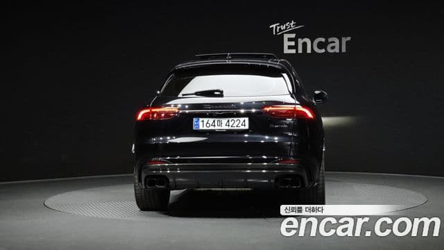 Maserati Grecale 3.0 AWD Trofeo, 2023 4