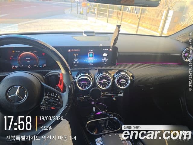 Mercedes-Benz A-класс W177 A220 седан, 2020 1