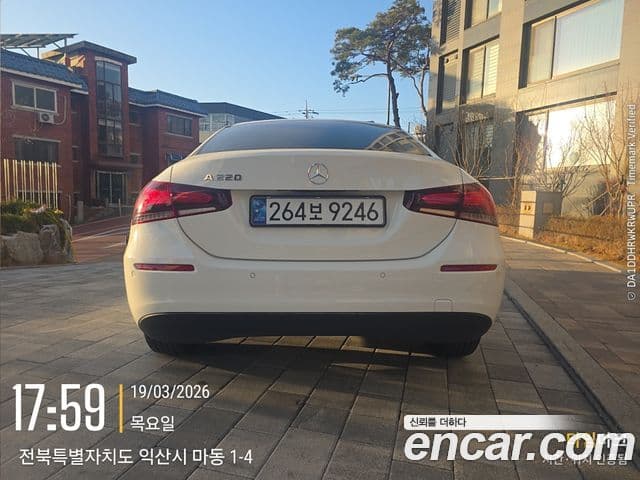 Mercedes-Benz A-класс W177 A220 седан, 2020 9