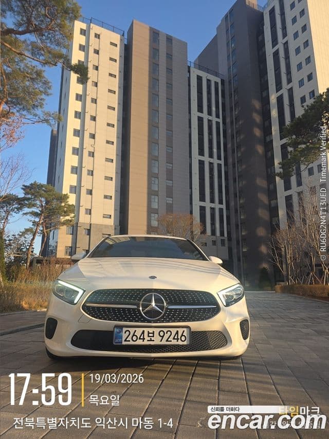 Mercedes-Benz A-класс W177 A220 седан, 2020 17