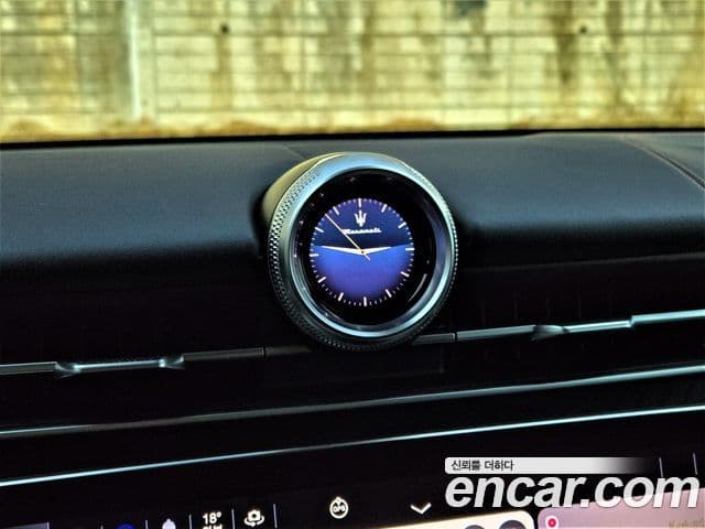 Maserati Grecale AWD Folgore, 2025 15