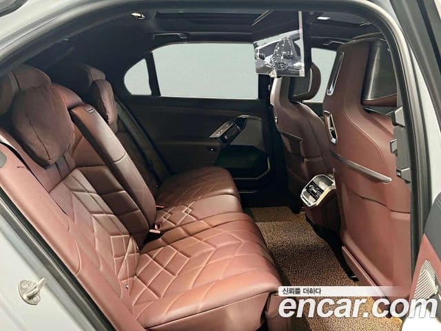 BMW i7 (G70) eDrive 50 M Sport, 2024 13