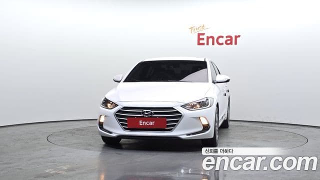 Hyundai Avante AD 1.6 GDI Value Plus, 2017 3