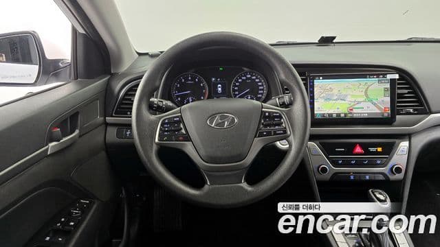 Hyundai Avante AD 1.6 GDI Value Plus, 2017 13