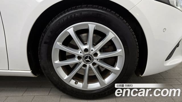 Mercedes-Benz A-класс W177 A220 седан, 2020 все фото