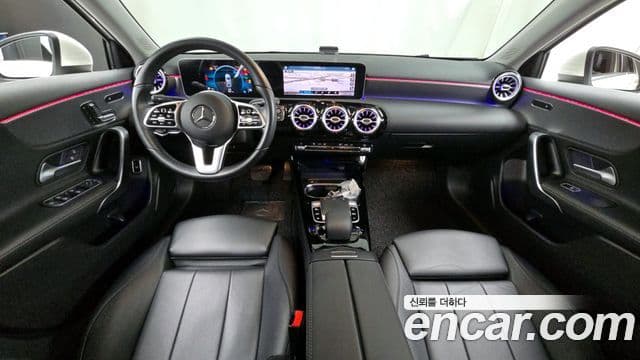 Mercedes-Benz A-класс W177 A220 седан, 2020 7