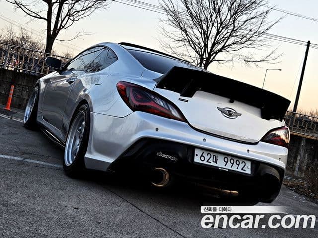 Hyundai Genesis купе GT-R, 2009 12