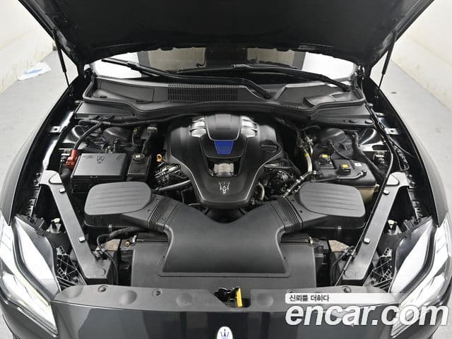 Maserati Quattroporte S Q4 3.0 V6, 2014 7