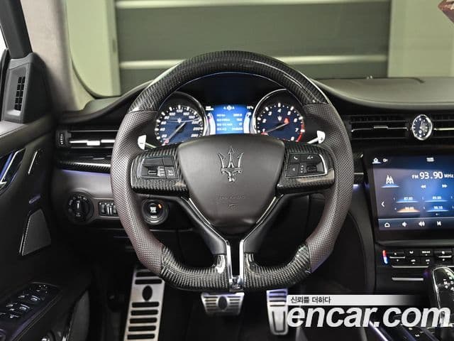 Maserati Quattroporte S Q4 3.0 V6, 2014 9
