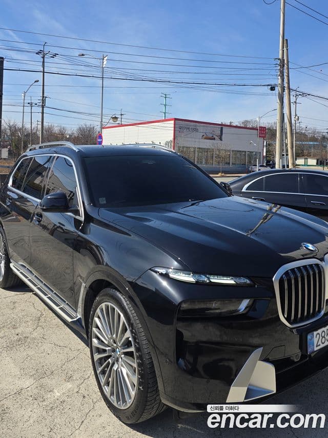 BMW X7 (G07) xDrive 40d Design Pure Excellence 7인승, 2025 1