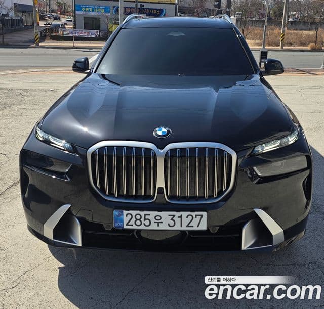 BMW X7 (G07) xDrive 40d Design Pure Excellence 7인승, 2025 3
