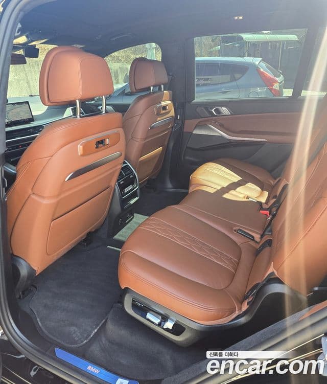 BMW X7 (G07) xDrive 40d Design Pure Excellence 7인승, 2025 9