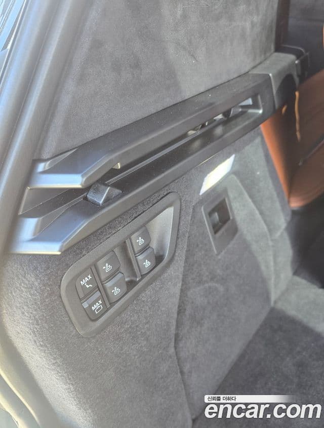 BMW X7 (G07) xDrive 40d Design Pure Excellence 7인승, 2025 10