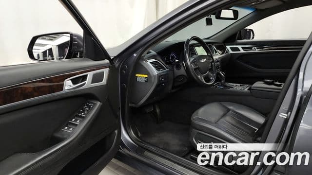 Hyundai Genesis DH Modern, 2016 10