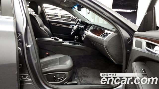 Hyundai Genesis DH Modern, 2016 11