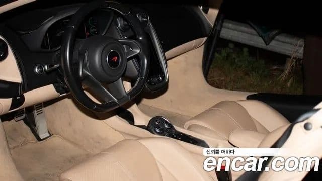 맥라렌 570GT 3.8 купе, 2017 4