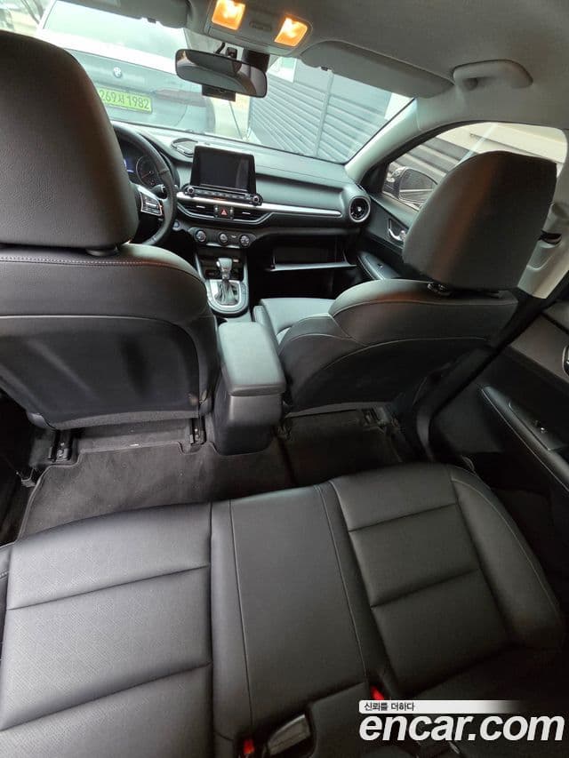 Kia All New K3 Trendy, 2019 4