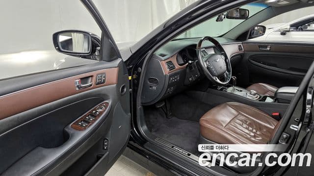 Hyundai Genesis VIP팩, 2012 10