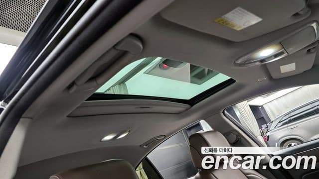 Hyundai Genesis VIP팩, 2012 17