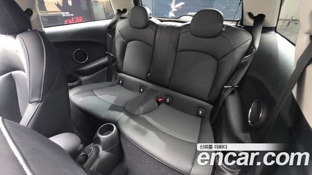 Mini Cooper 3세대, 2020 12