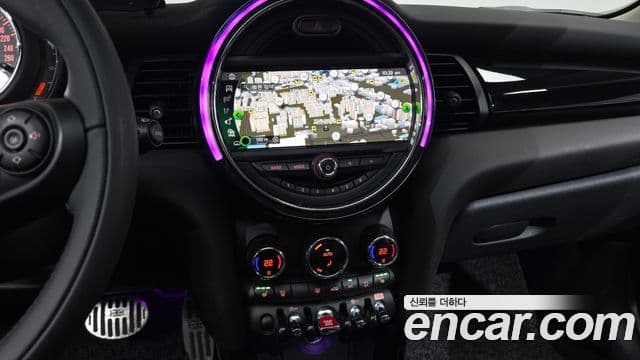 Mini Cooper 3세대, 2020 14