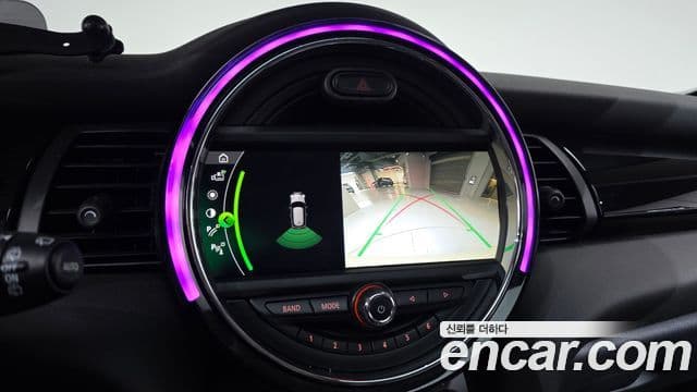 Mini Cooper 3세대, 2020 15