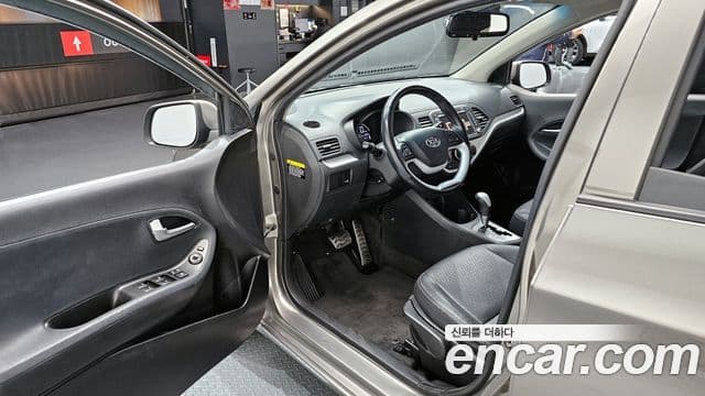 Kia All New Morning Luxury, 2013 11