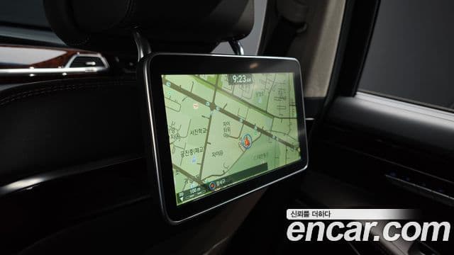 Genesis EQ900 Prestige, 2017 19