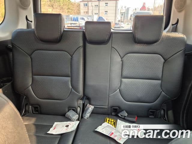 Kia Ray Luxury, 2016 17