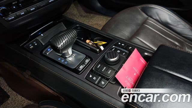 Genesis G80 Sport, 2017 9